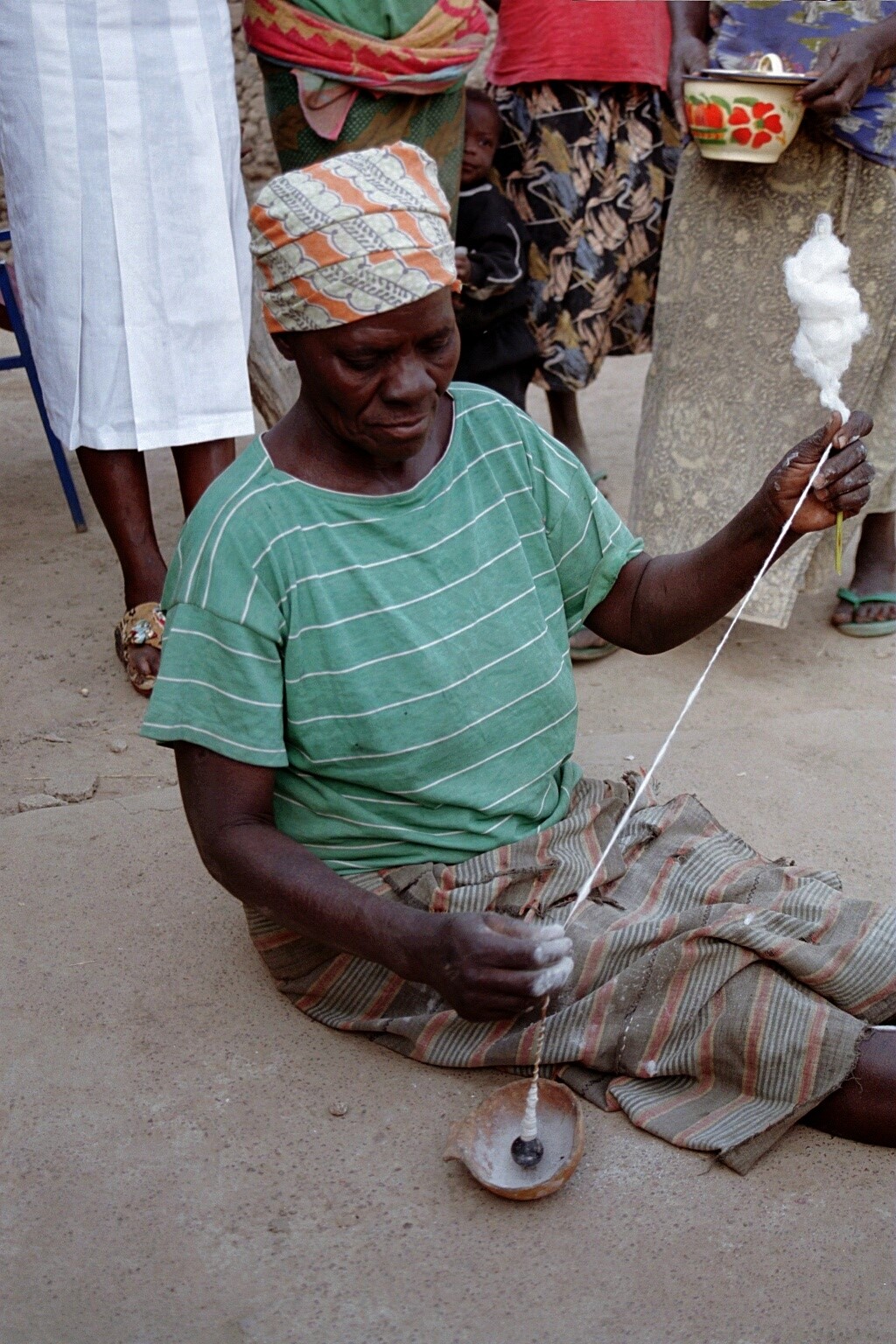 Imparare a recuperare l’arte del ricamo in solidarietà